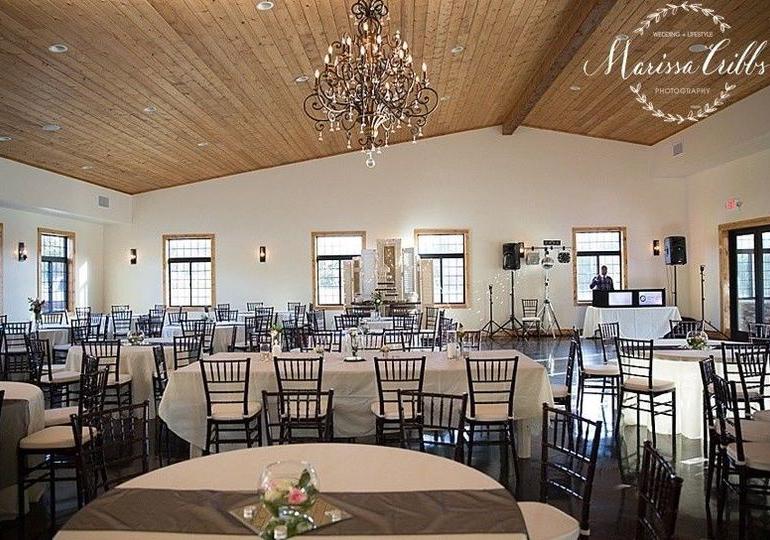 The Wedding Website of Mary Higgins and Daniel Theisen