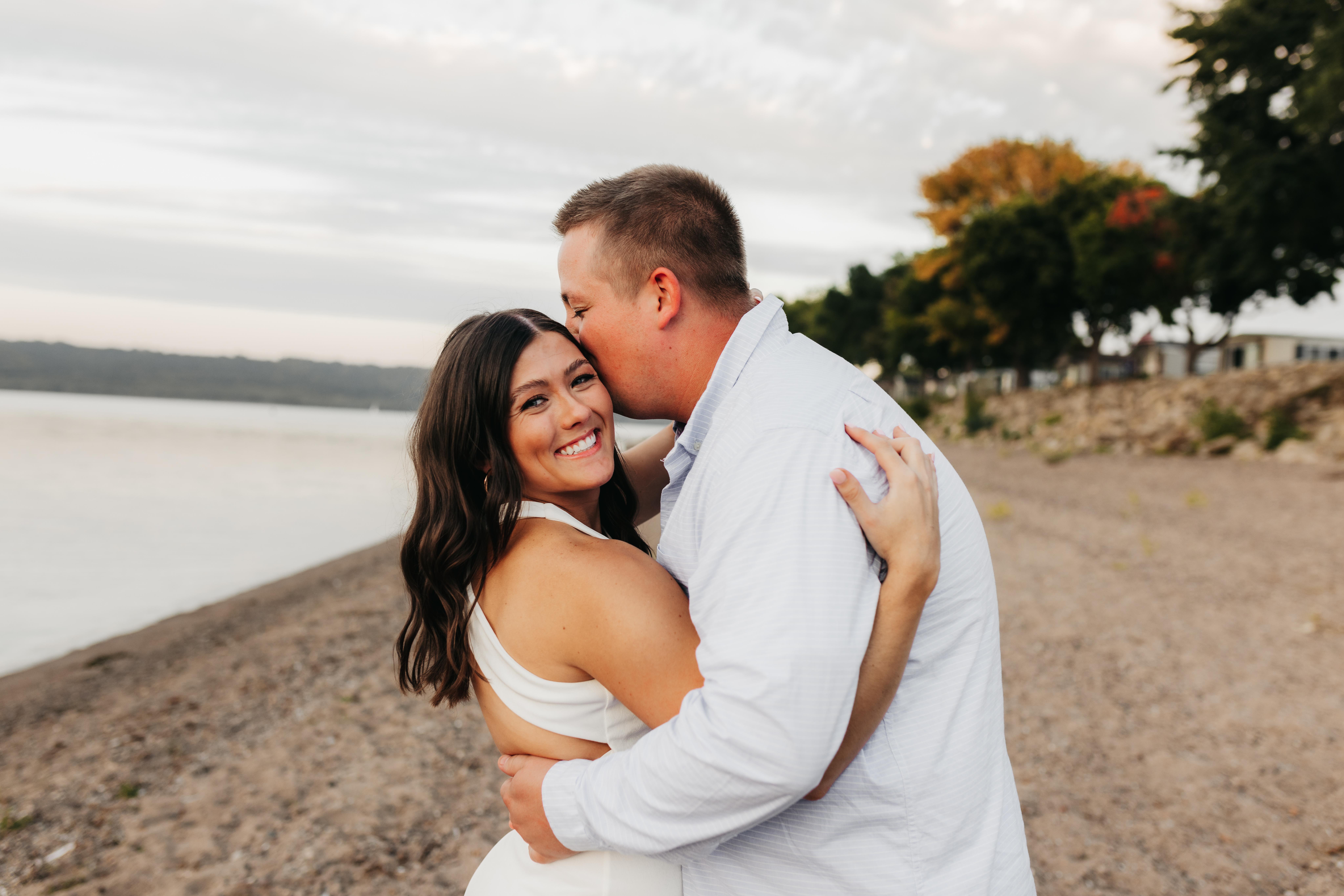 The Wedding Website of Kalli Paukert and Reid Lundell
