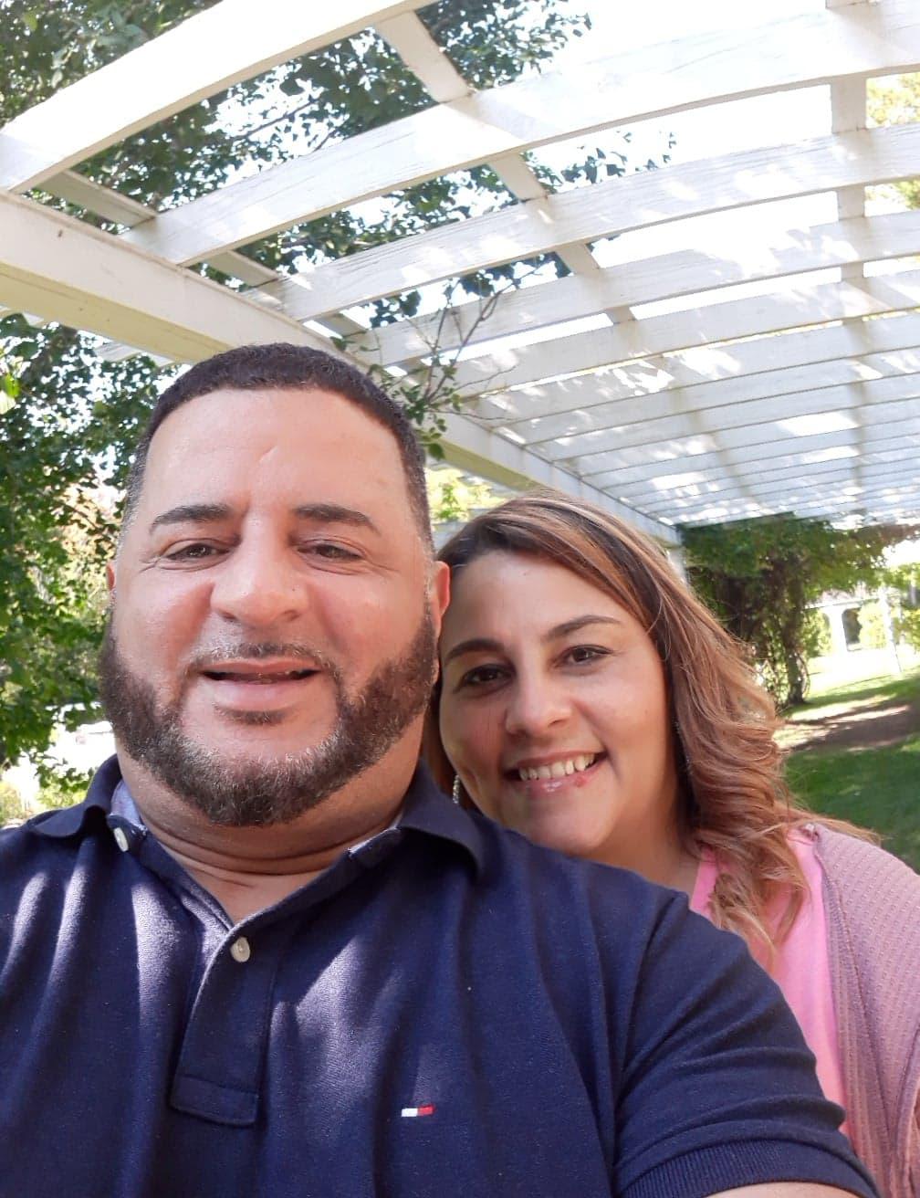 The Wedding Website of Maria Soto and Roberto Rodriguez