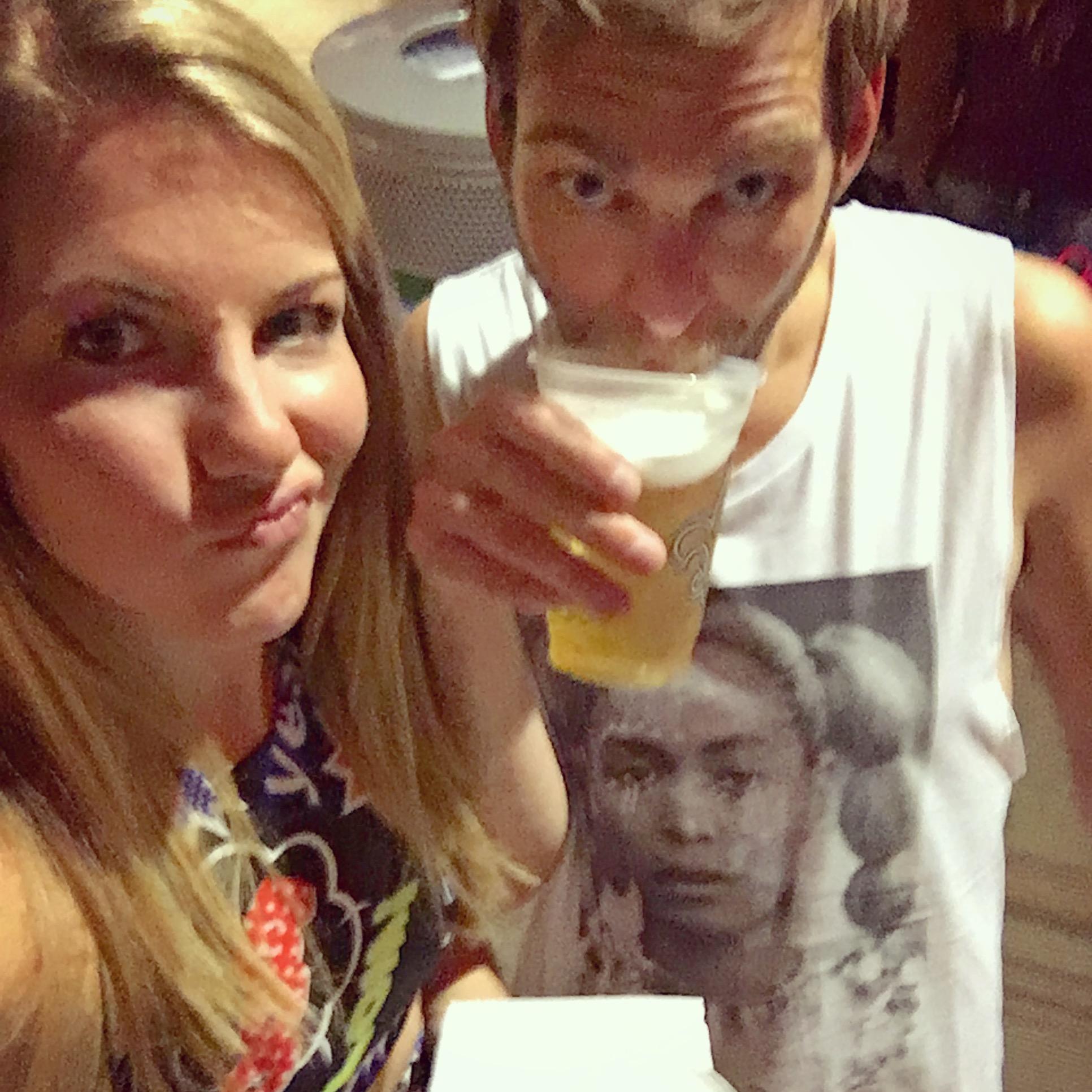 They go see Queen Bey. And Bo buys a tank top because obviously.
