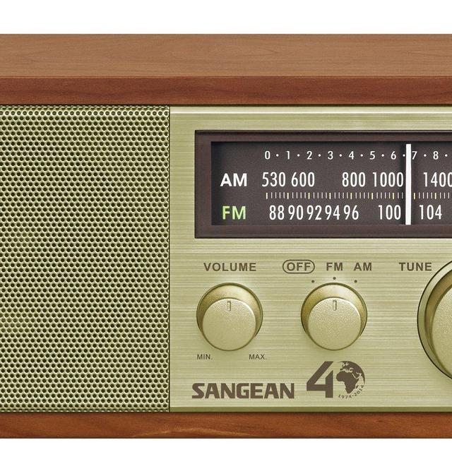 Sangean WR-11SE AM/FM Table Top Radio