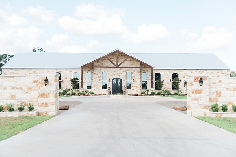 The Wedding Website of Lindsey Gore and Caleb O'Rear