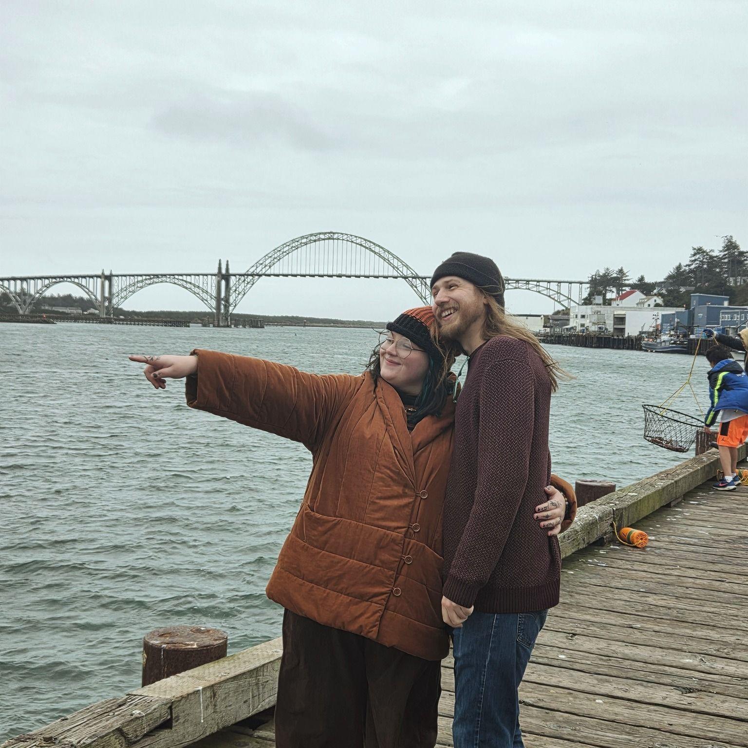 Peeping sea lions in Newport, Oregon