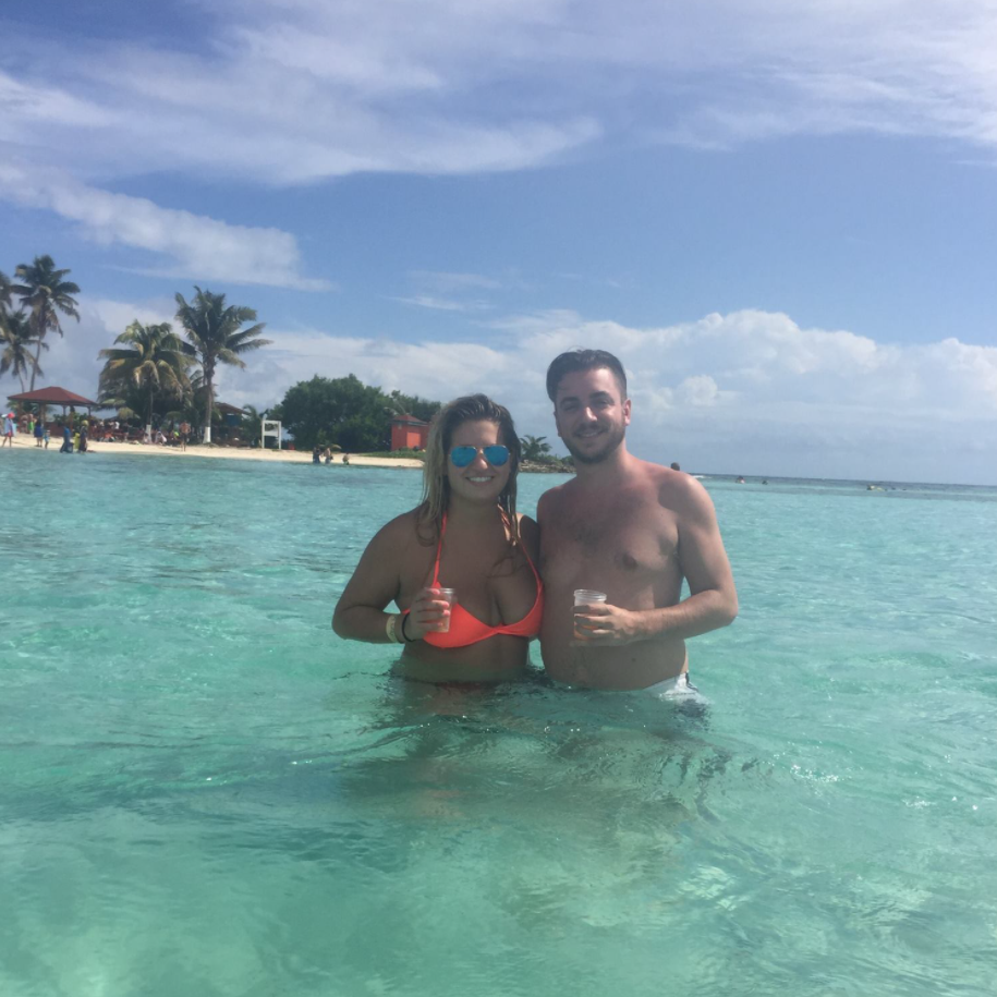 Goff's Caye, Belize