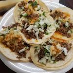 El Canelo Tacos y Mariscos