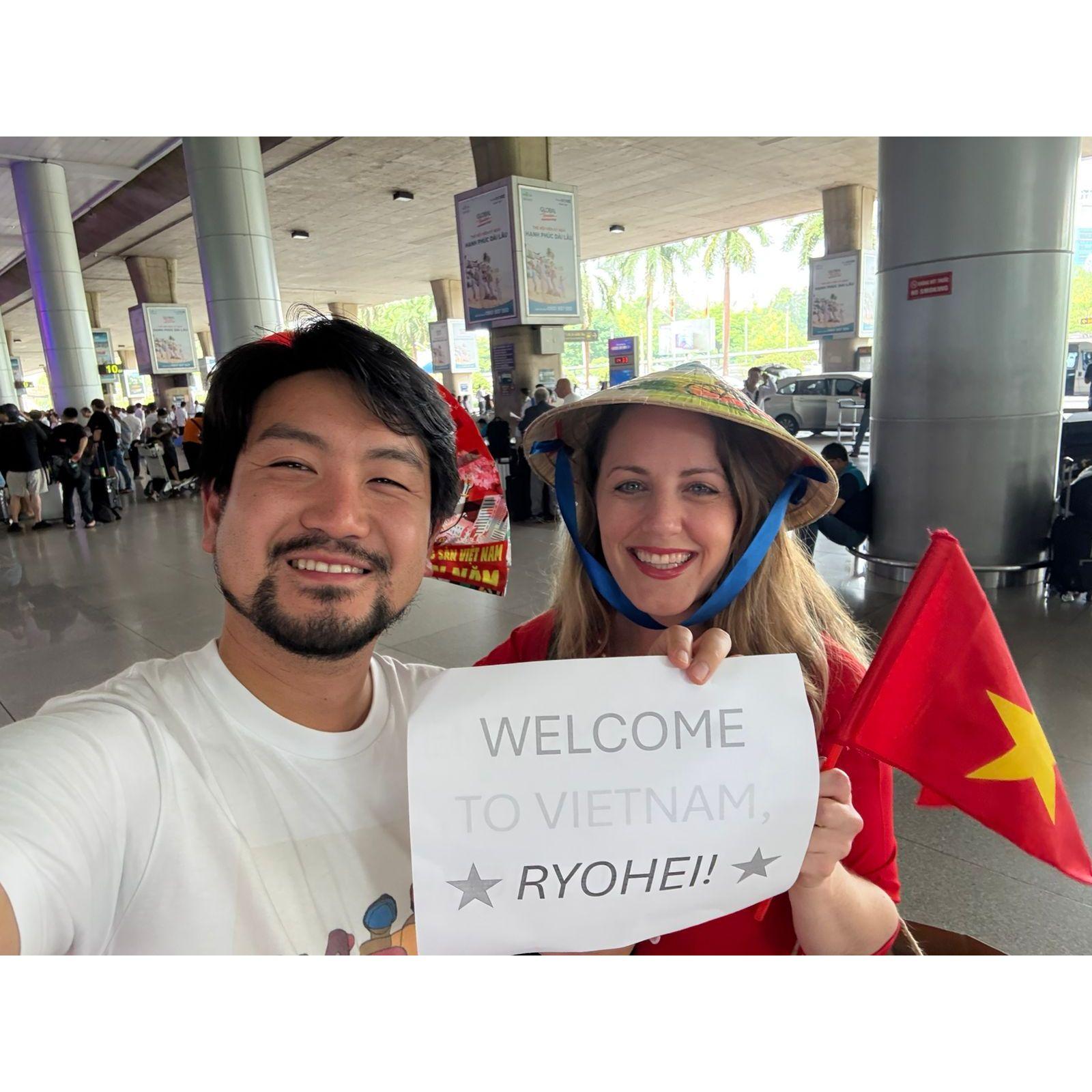 Ryohei arrived in Vietnam!