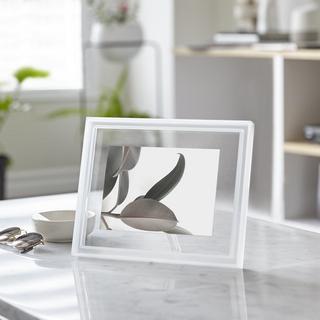 Lucent Picture Frame
