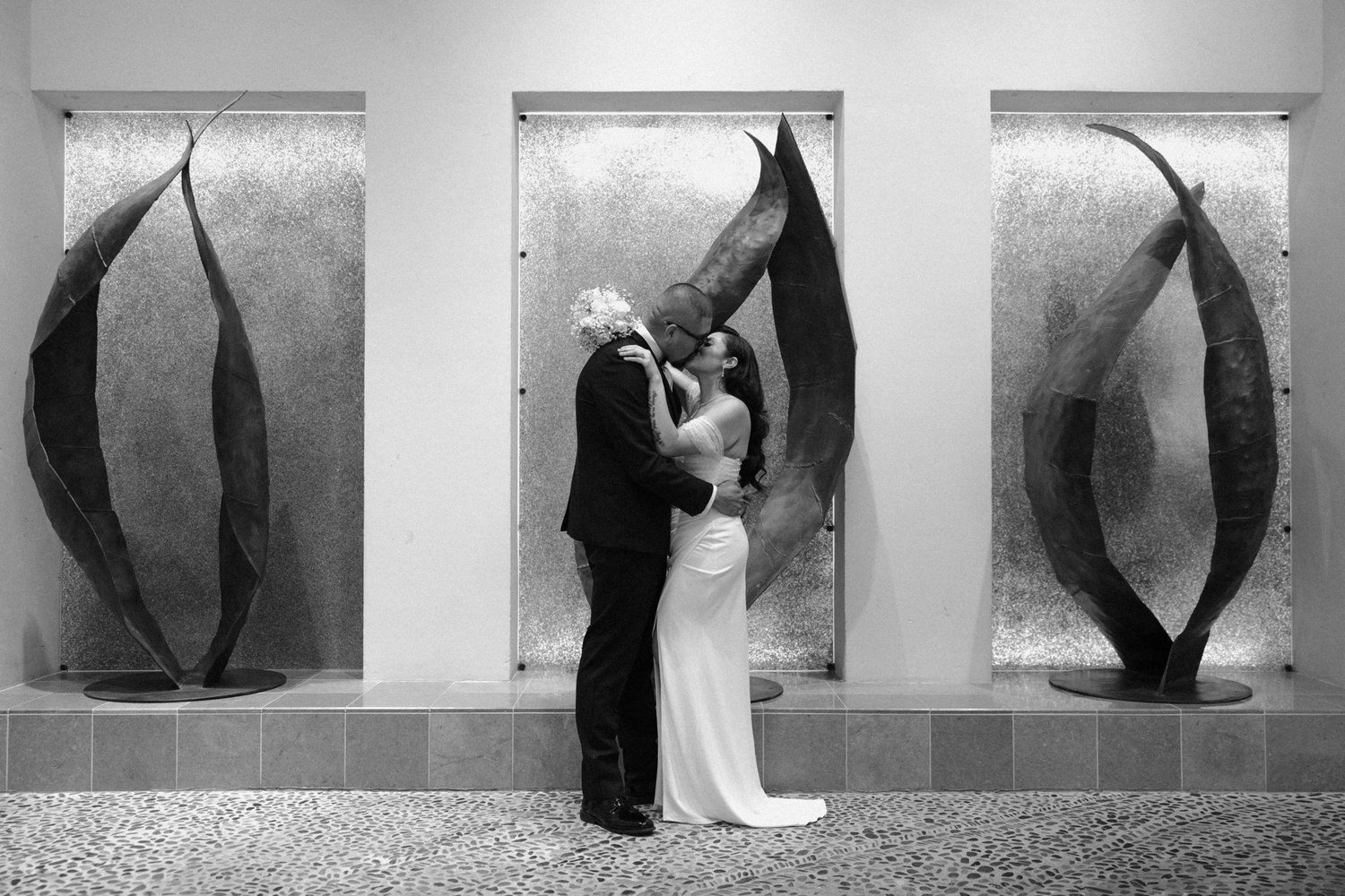 The Wedding Website of Viridiana Herrera and Raul M Salazar