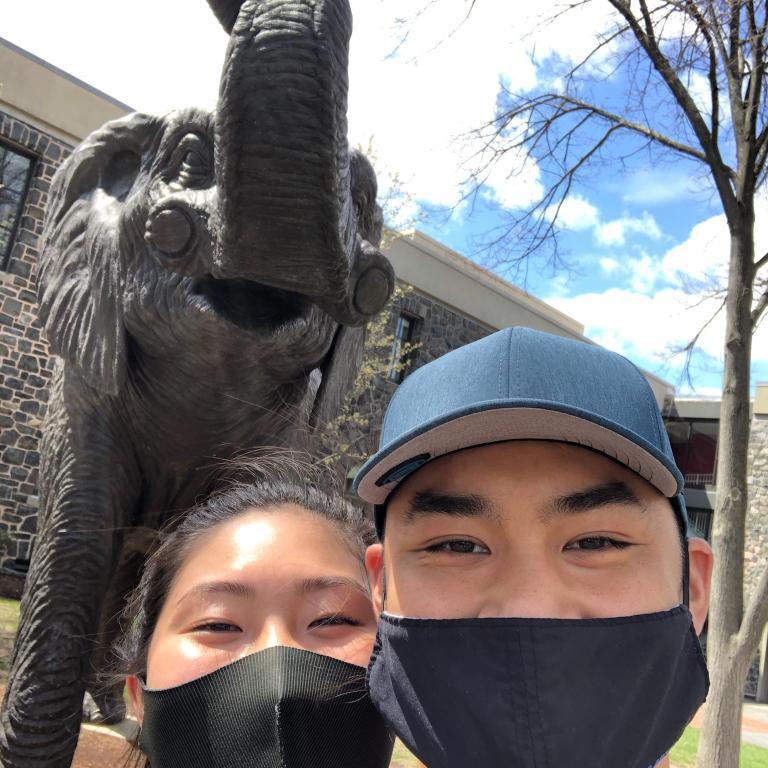 Ryan visits Christine at Tufts 
April 2021