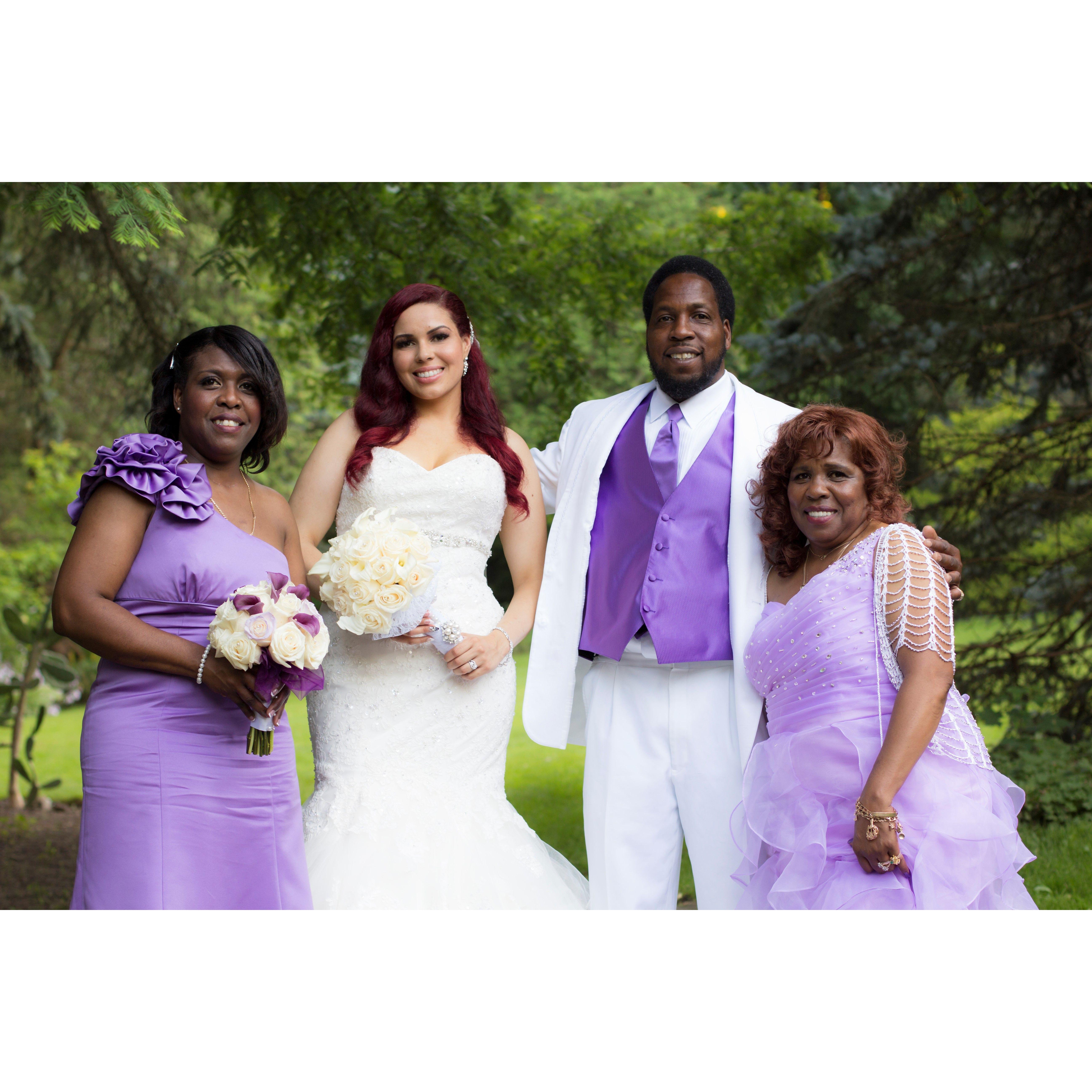 Bride's Family - Sister: Renae, Brother: Eddie and Mom: Ruby