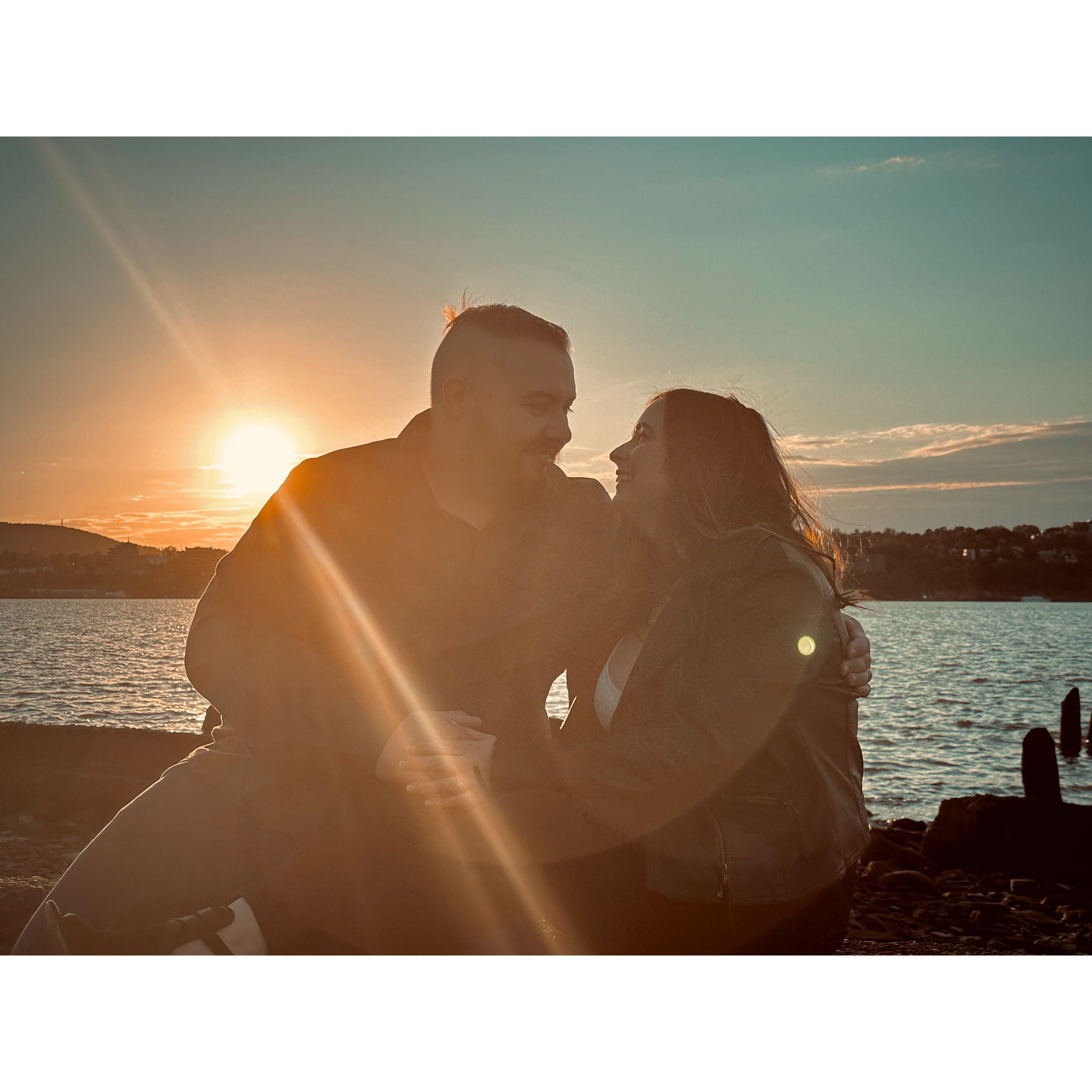 Engagement photos at the Beacon waterfront. Big thank you to Marcus who took these amazing photos.