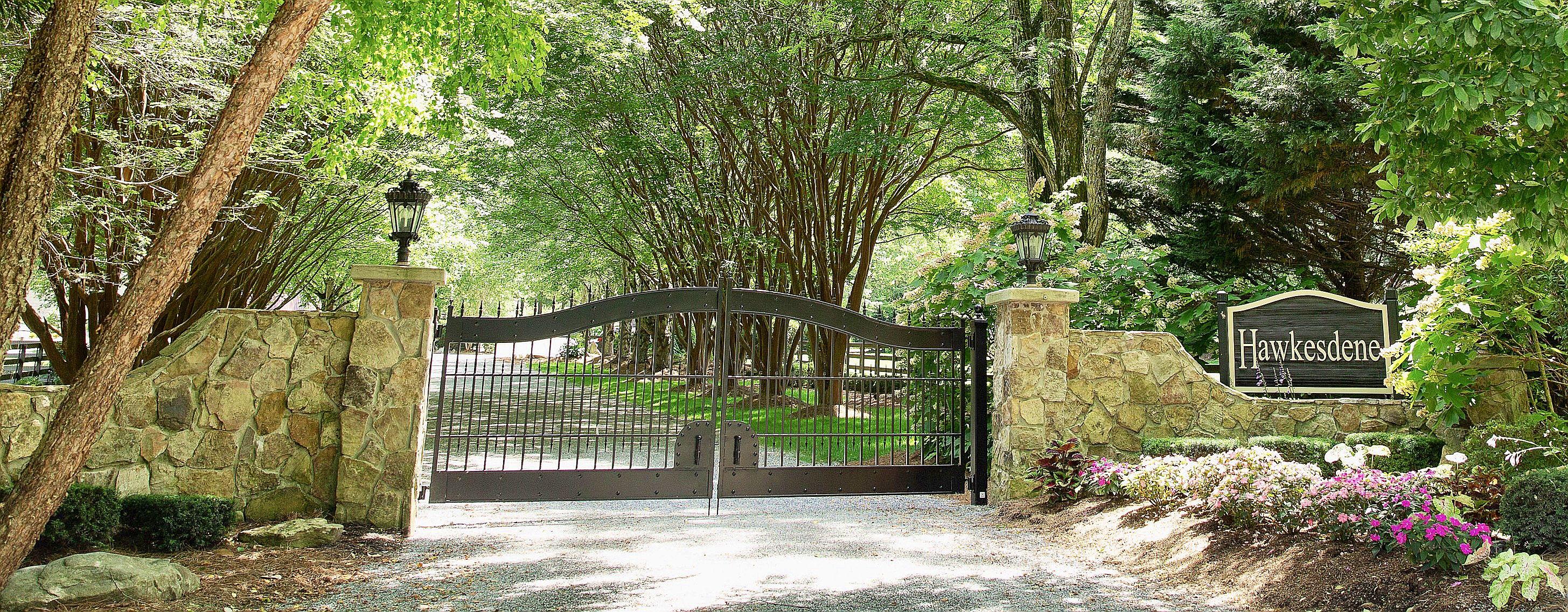 The Wedding Website of Brandon Foster and Na'ima AlHabbas