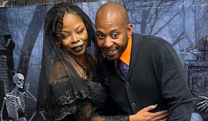 The Wedding Website of Monecka Perry and Charles Lowry