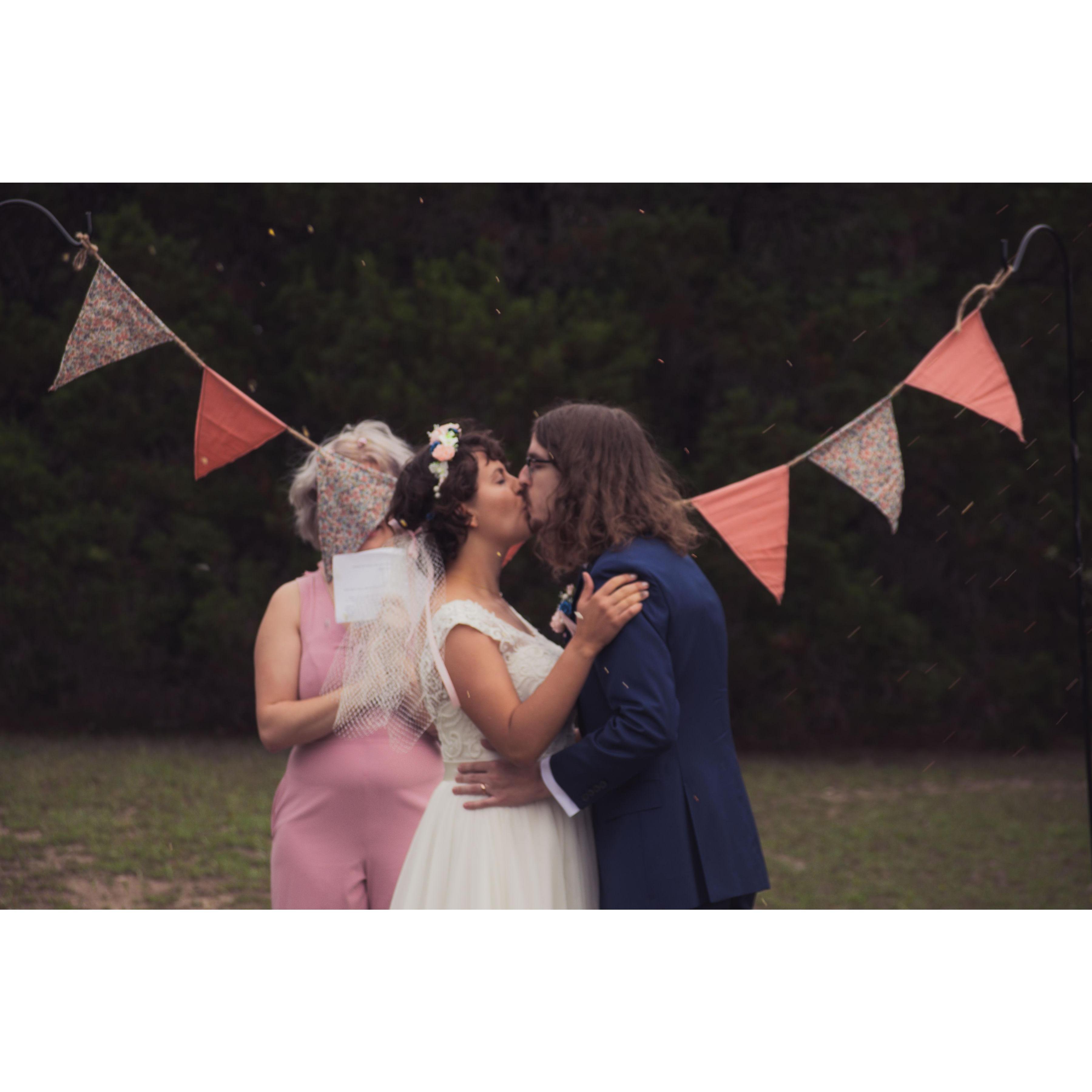 First kiss as a married couple!