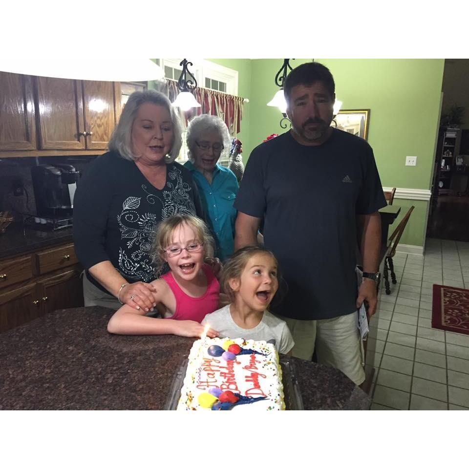 Kaitlyn & Ashlyn with Dad, Nani and Grammy