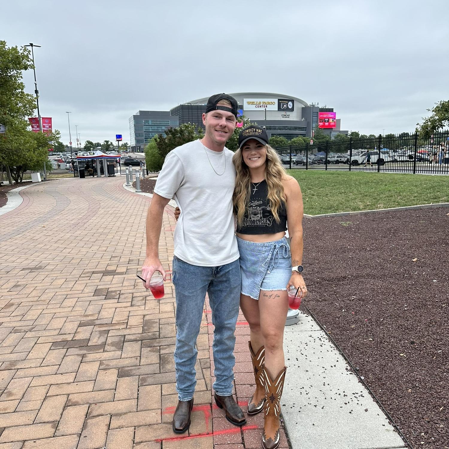 Zach Bryan concert in Philly: happy birthday and thank you to Delaney for giving us a reason to come home and introduce Jaret to his future family!