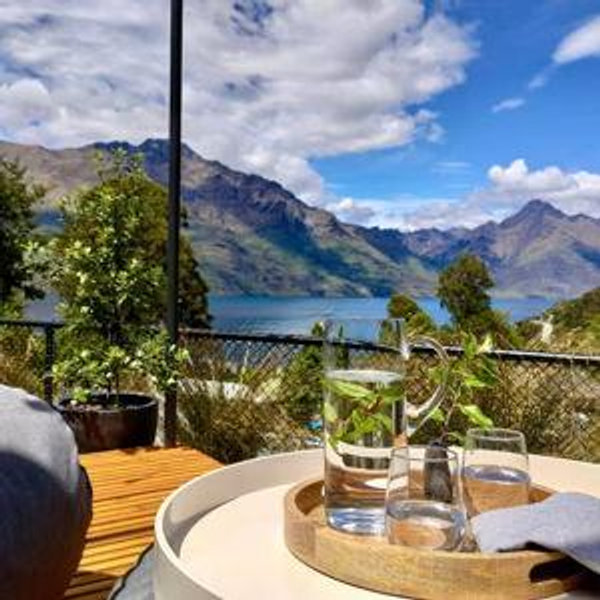 Air Bnb in Aukland and Queenstown New Zealand