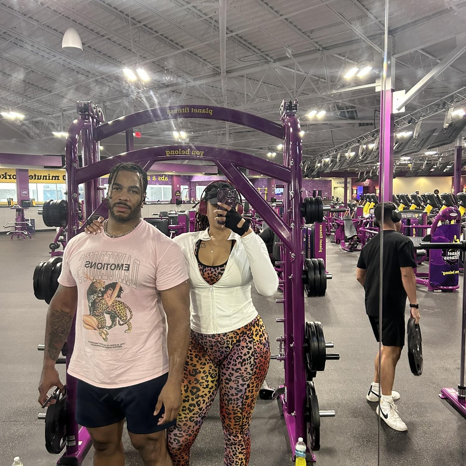 Mid workout selfieeee!