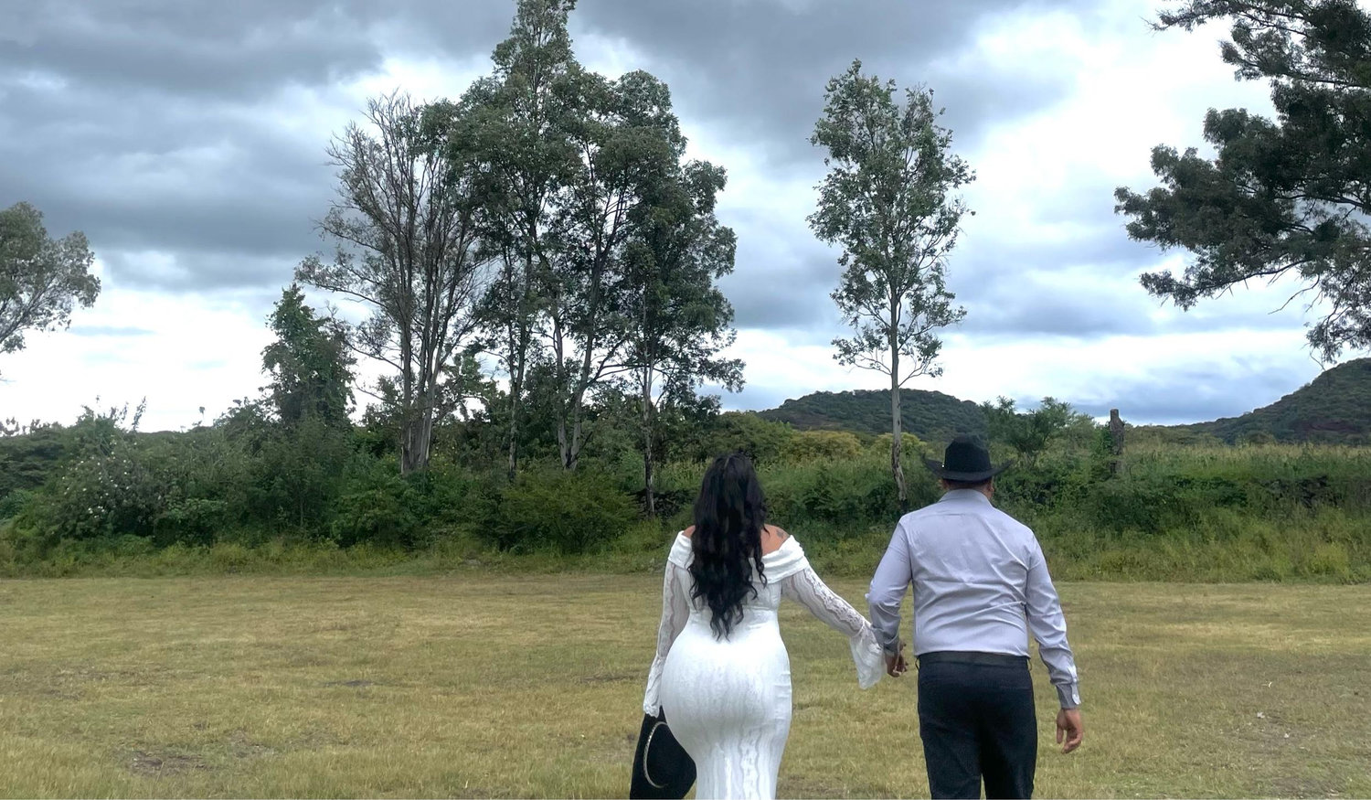 The Wedding Website of Evelyn Jasmine Hernandez and Jesus Rivera