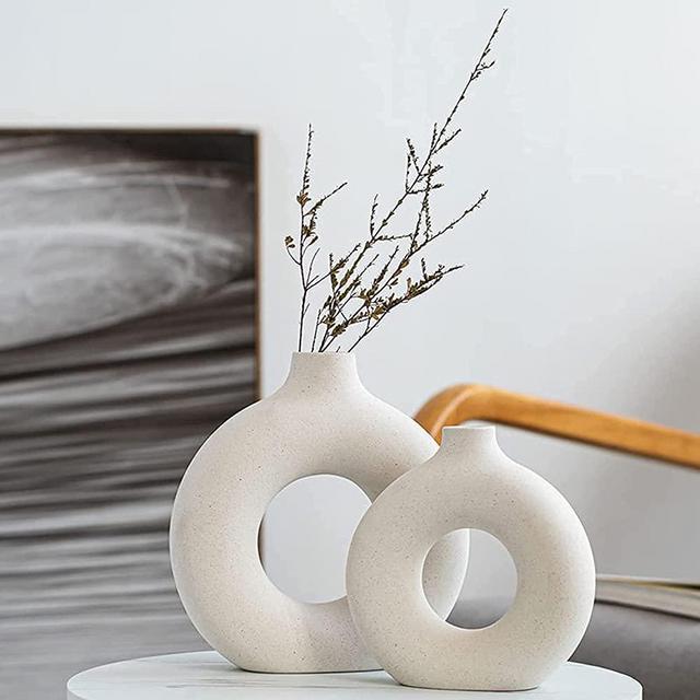 White Ceramic Vase Set of 2 for Modern Home Decor,Round Matte Pampas Flower Vases Minimalist Nordic Boho Ins Style for Wedding Dinner Table Party Living Room Office Bedroom, Decorative Gift