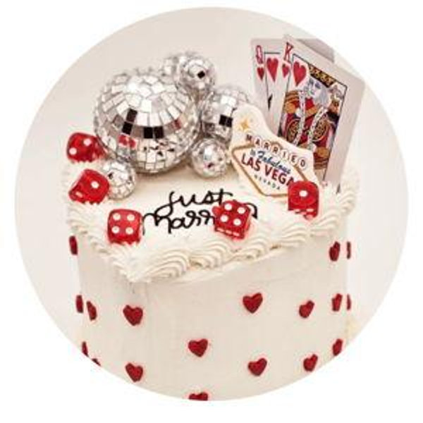 Wedding CAKE from baby girl bakes