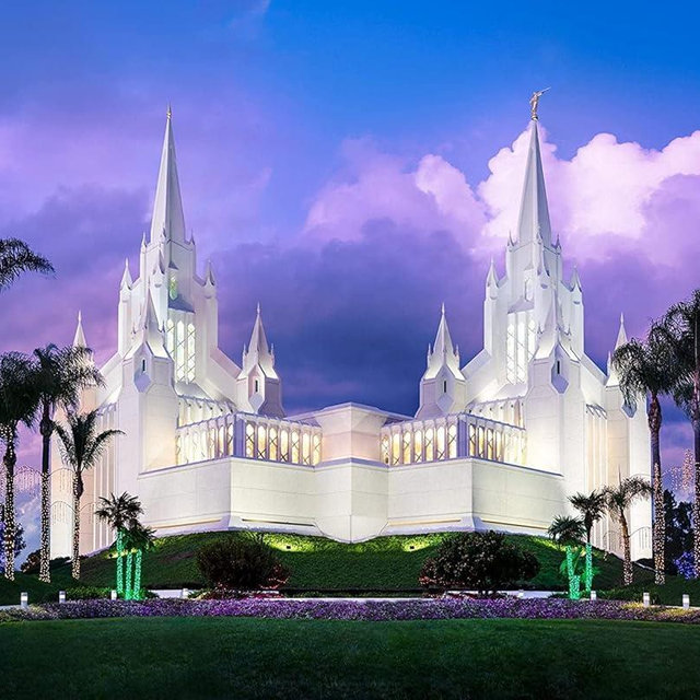 HOUVA 1000 Piece Wooden Jigsaw Puzzle - San Diego California Temple - Thanksgiving Adult Kids Intelligence Game Toy Family Friend Puzzle Gift