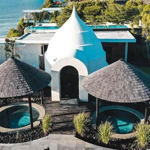 Istana Cliffside Spa