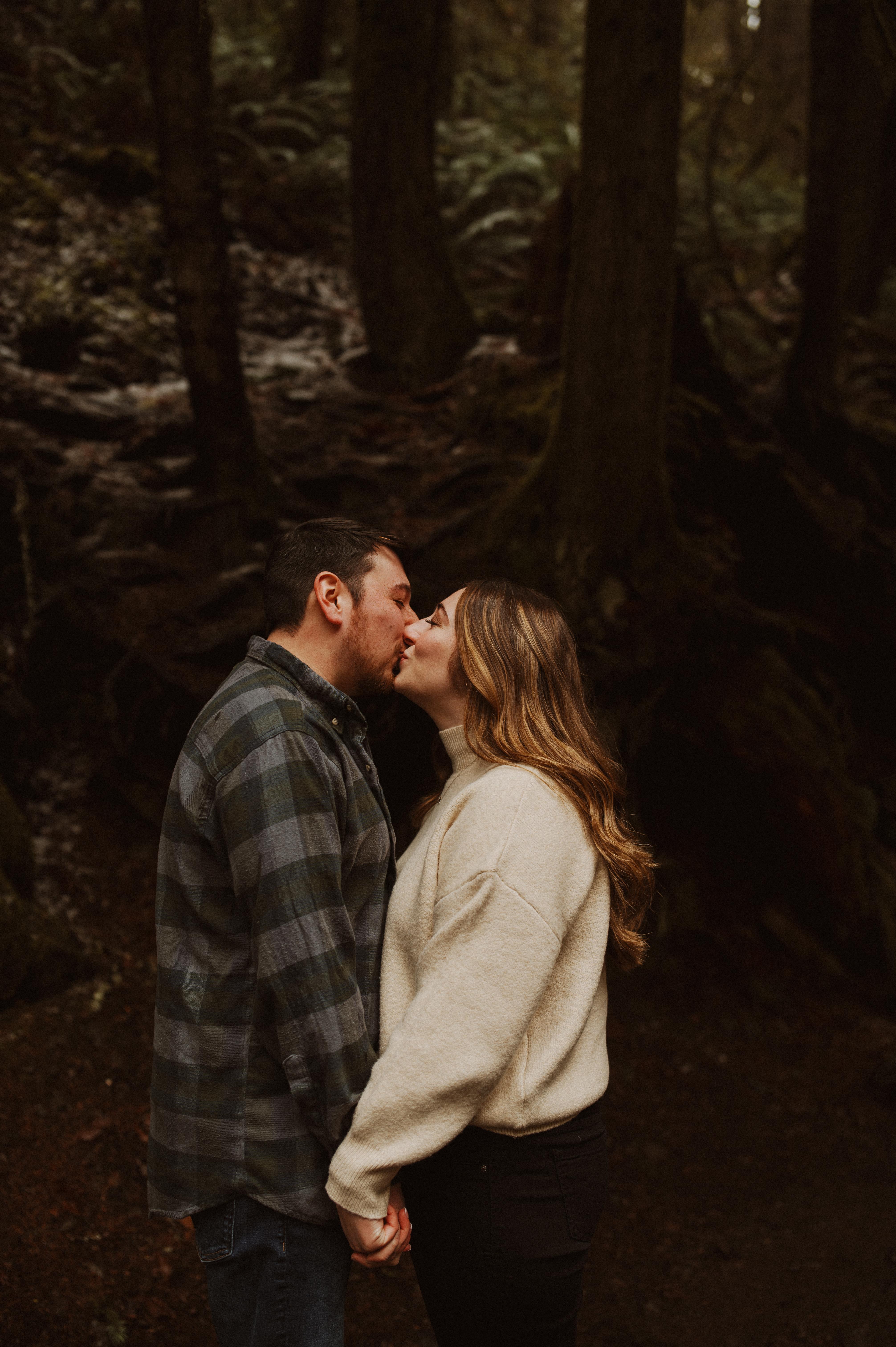 The Wedding Website of Ali Kostelecky and Zack Hackenmiller