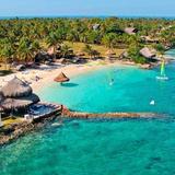 Haz un viaje en barco a las Islas del Rosario