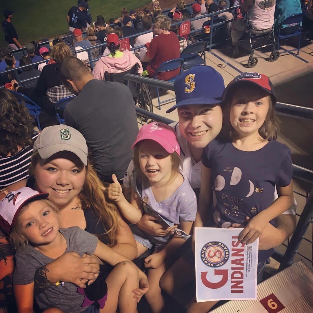 Baseball Fans <3