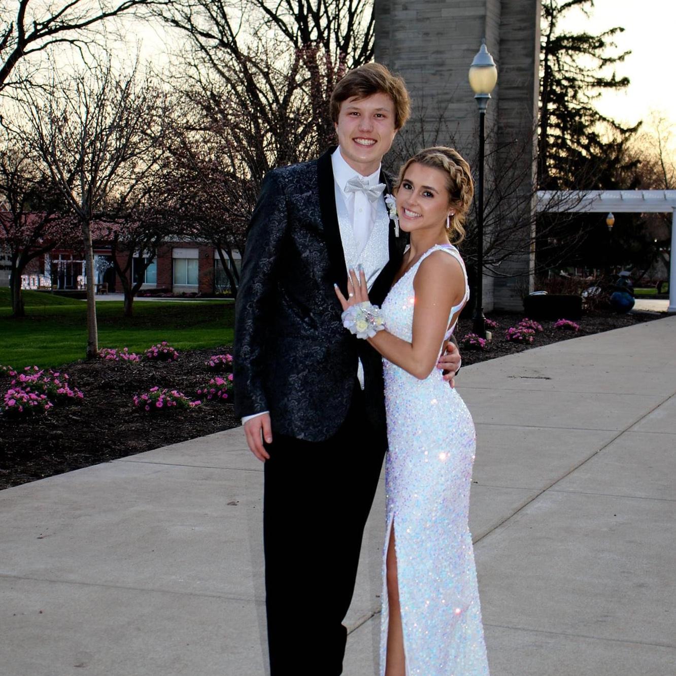 Allie’s Senior Prom 
4/24/2022