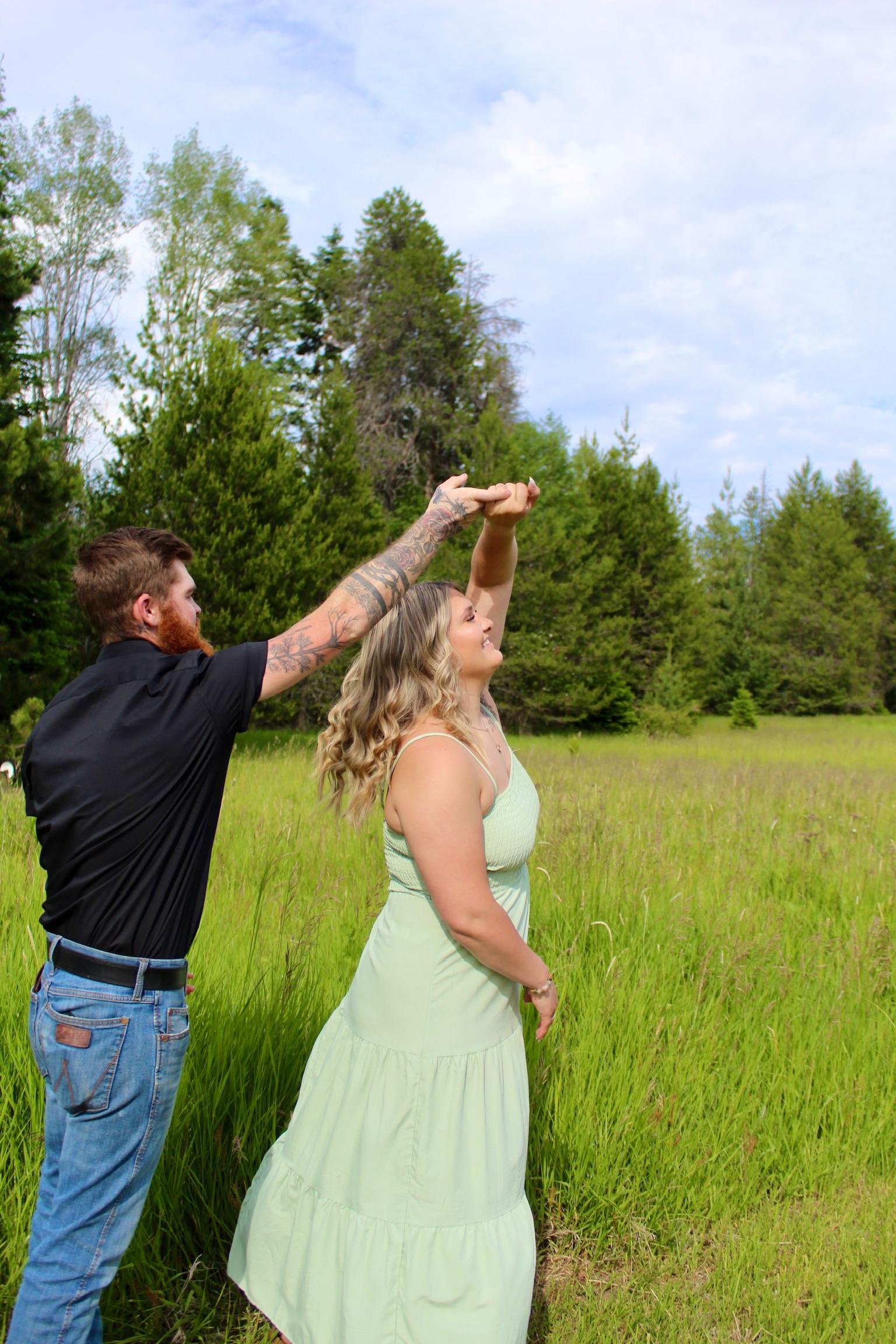 The Wedding Website of Jaizee Cessna and Weston Stover