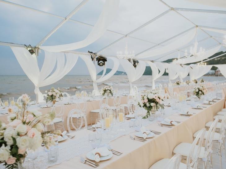 The Wedding Website of Tracy Nguyen and Neil Tanicala