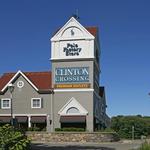 Clinton Crossing Premium Outlets