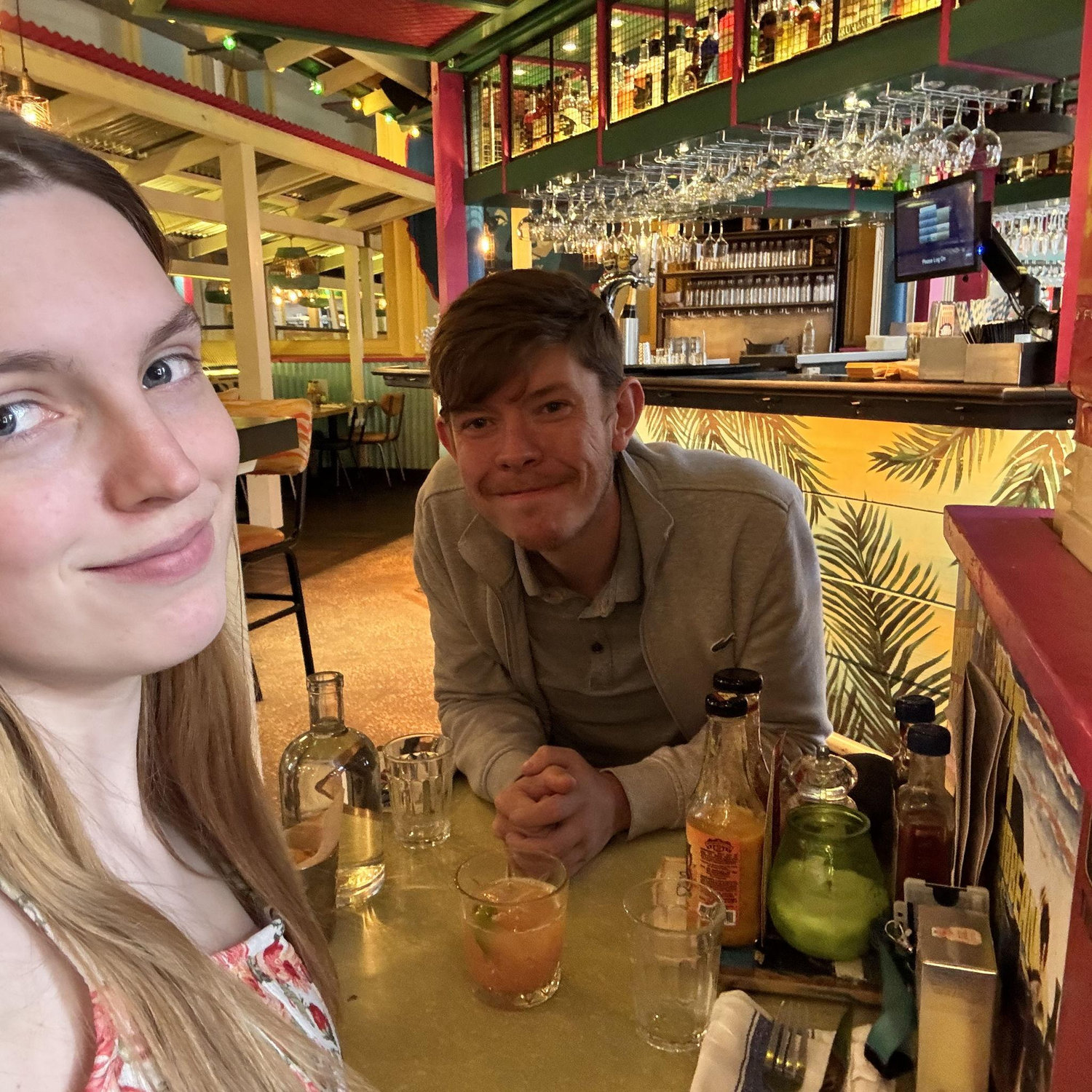 a bottomless brunch in turtle bay