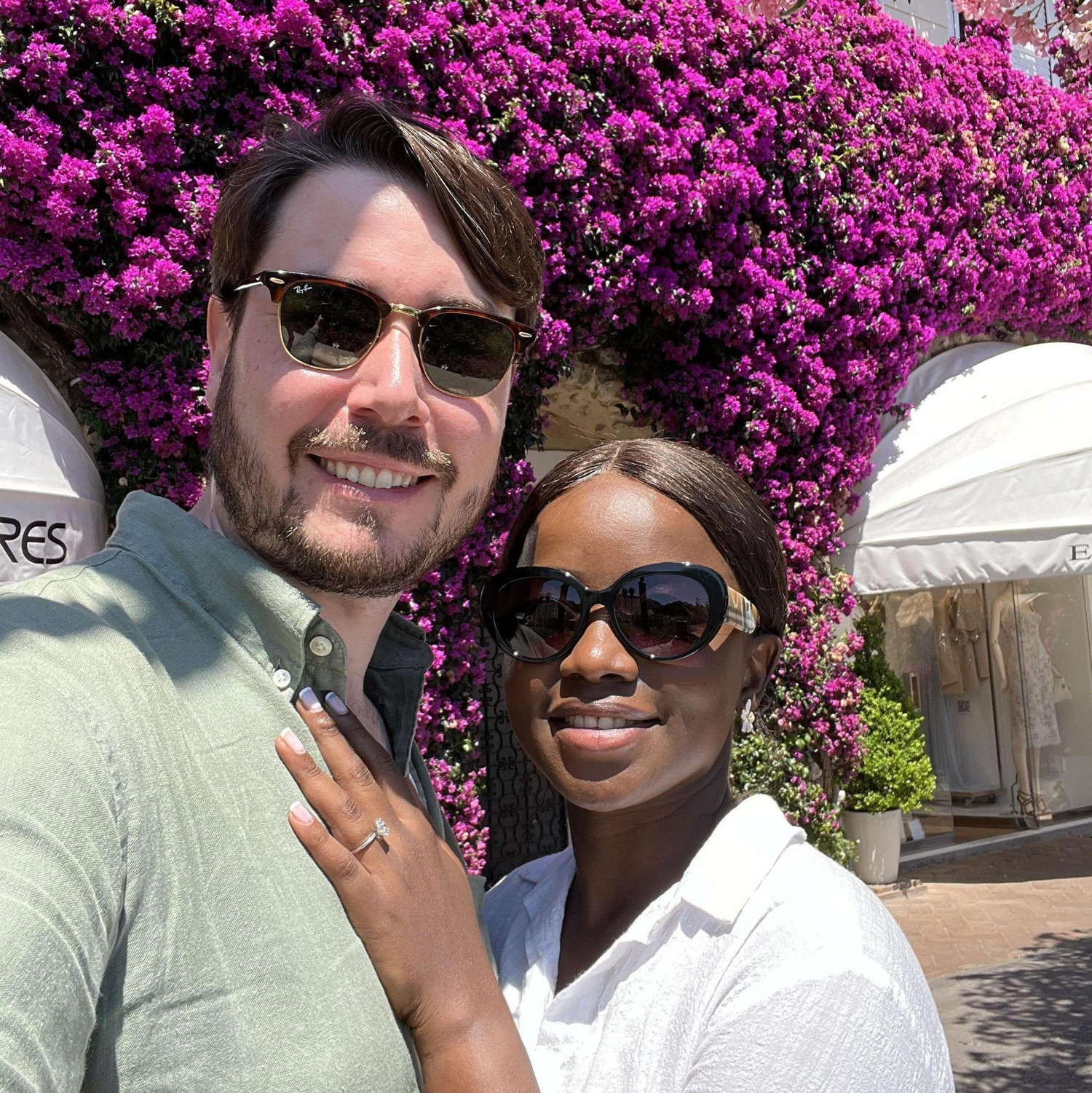 Our vacation in Italy continued. We wandered through winding alleys of Capri, discovering hidden gardens and breathtaking views that felt like scenes from a dream.