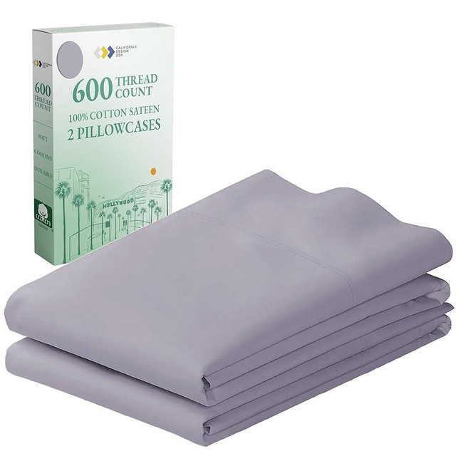 Luxuriously Soft Hotel Quality 600 Thread Count, 100% Cotton Set of 2 Cases, Crisp & Cool King Size Pillow Covers Set of 2, Fits King Pillows (Lavender)