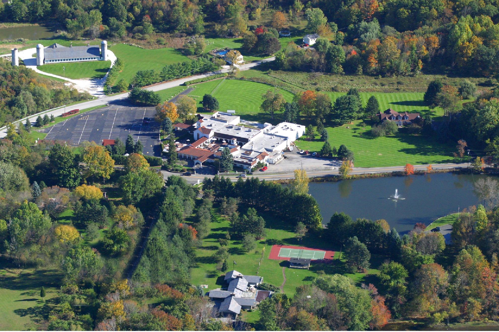 The Wedding Website of Bridget Maloney and Derek Paniccia