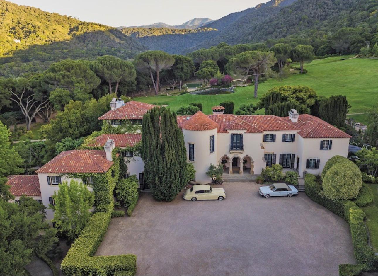 The Wedding Website of Ariel Greene and Gunner Robinson