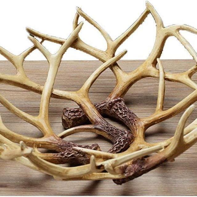 Art Reindeer Deer Antlers Organic Fruit Basket Bowl Artificial Decorative Gift Tray White Rack Drying Decor Fresh Large Storage Stand Plate Holder Shelf Vintage Round Display Container (Deer White)