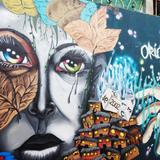 Join a Comuna 13 Graffiti tour