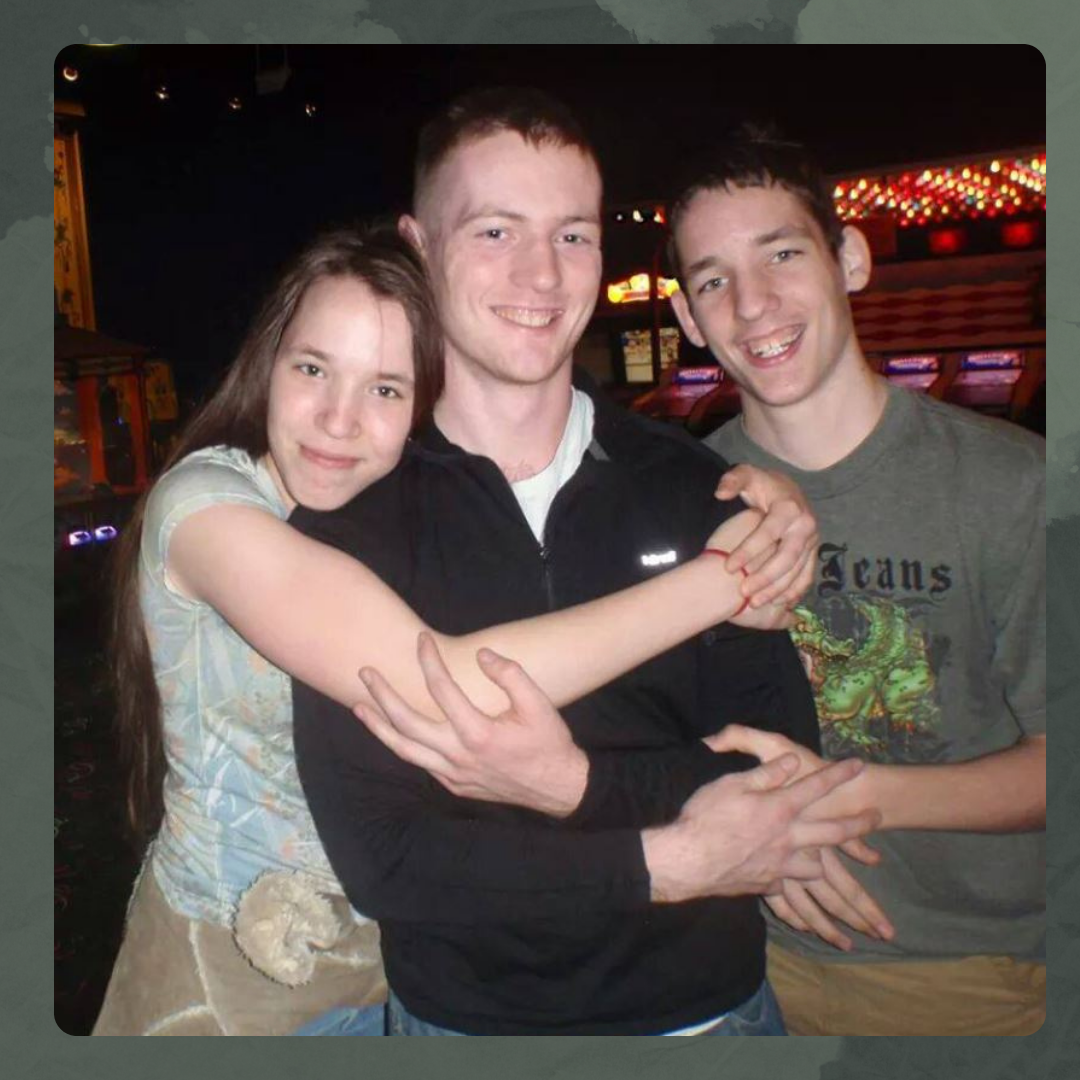 Alex with Gabby (sister) and Sam (brother)