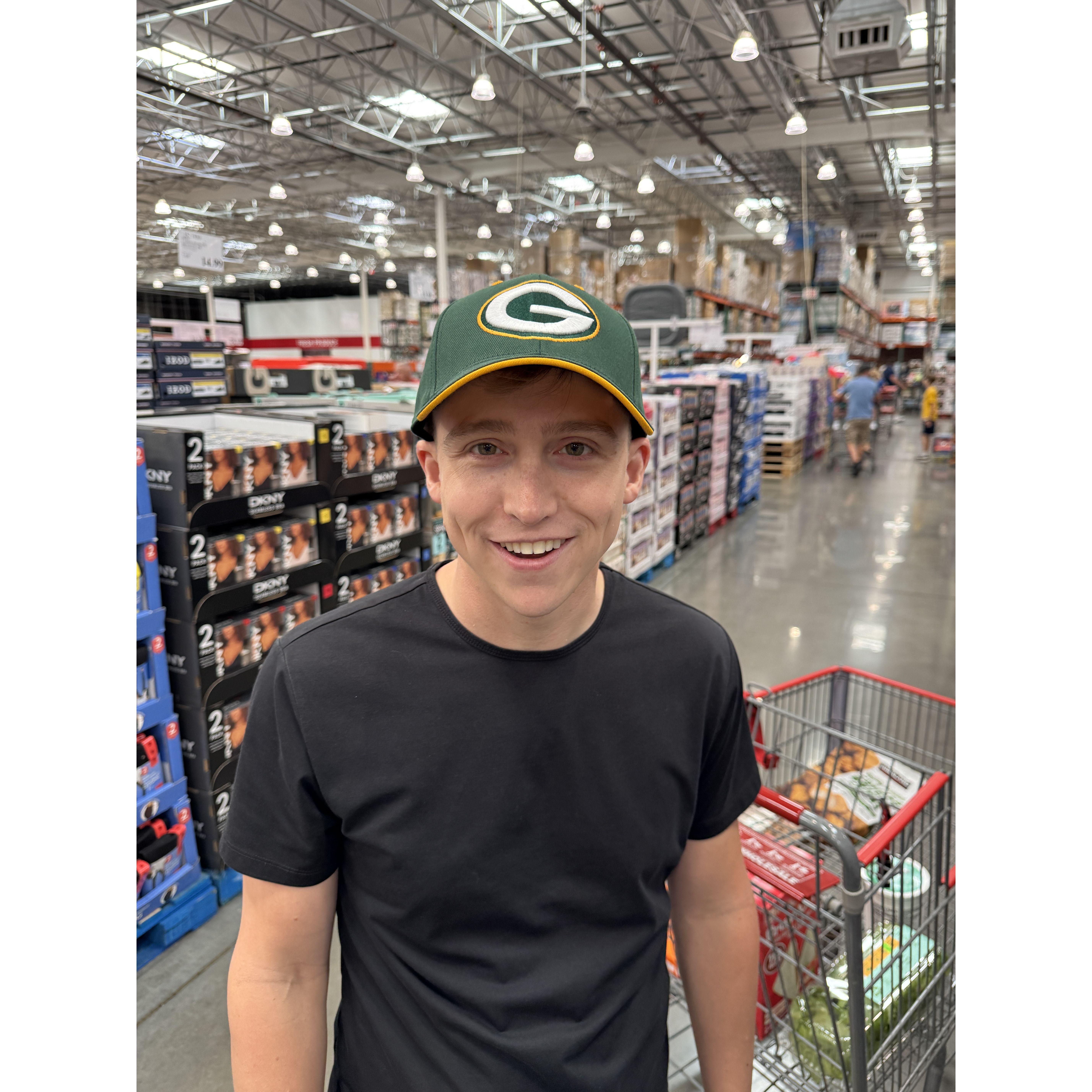 One of many Costco trips together 🤝