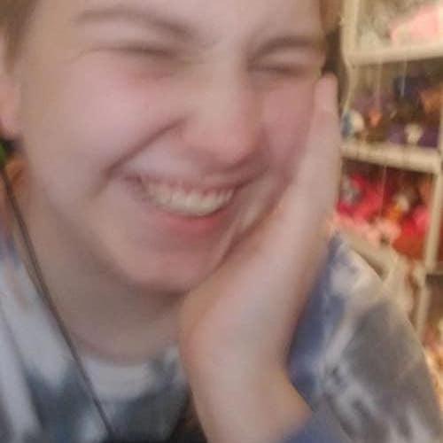 There's a caption with this of:
"At 9:54 a guy confessed feelings for me and wants to go out with me. Mark it down!!!"
This is a snap I sent some friends at 10 am after Christian admitted he liked me.