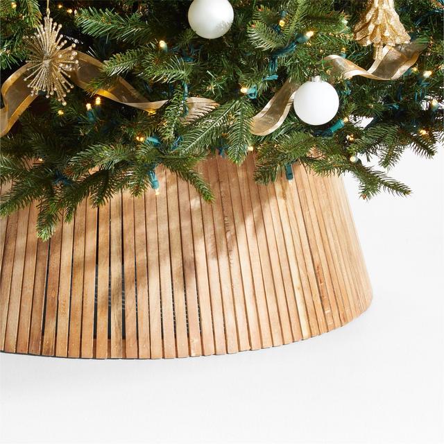 Skei Wood Natural Christmas Tree Collar 27"