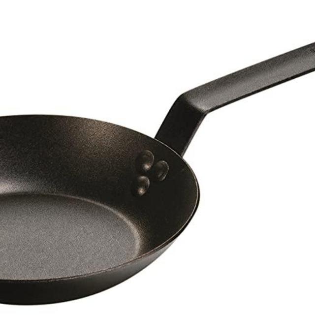 Lodge CRS8 Carbon Steel Skillet, Pre-Seasoned, 8-inch