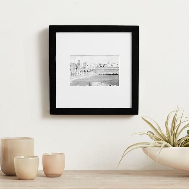 Wood Gallery Frame, 10"x10" Overall (4"x6", 5"x5" Opening) - Black