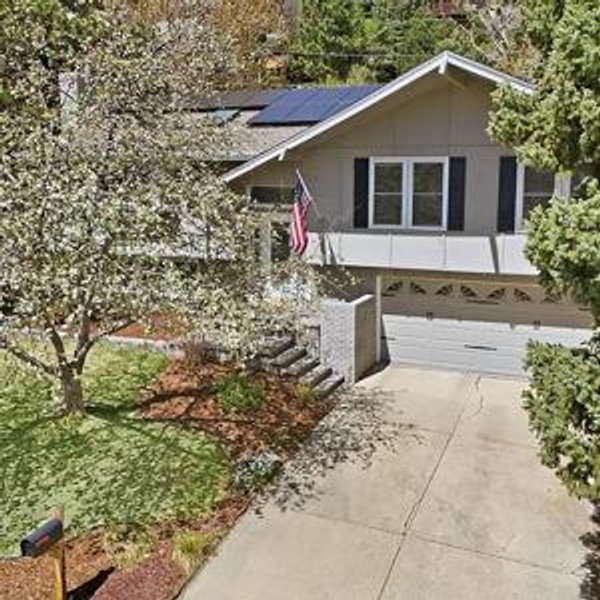 We Bought a House!