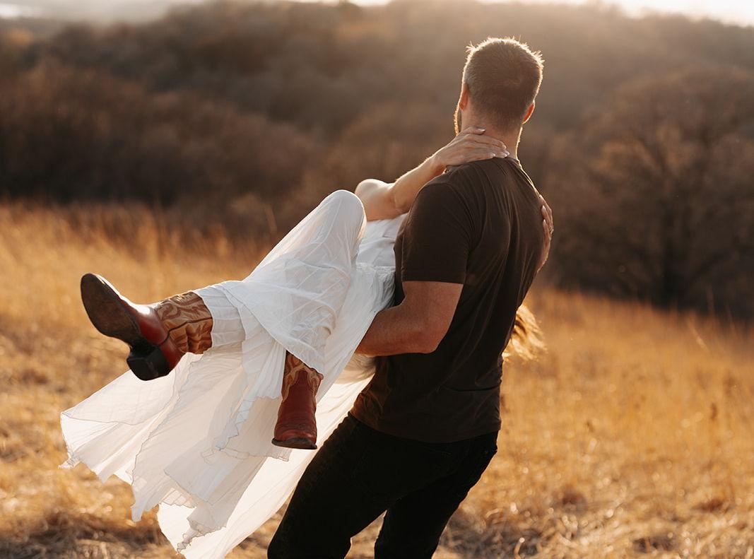 The Wedding Website of Janelle Flom and Drew Milner