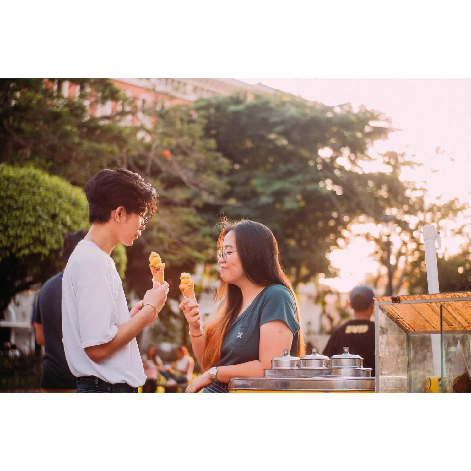 Intramuros was a usual place for us when we were in college. The scenery gives us a taste our History and it never gets old, we look forward to have the same for our relationship.